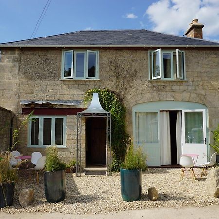 The Coach House And The Stable Apartment Woodchester ภายนอก รูปภาพ