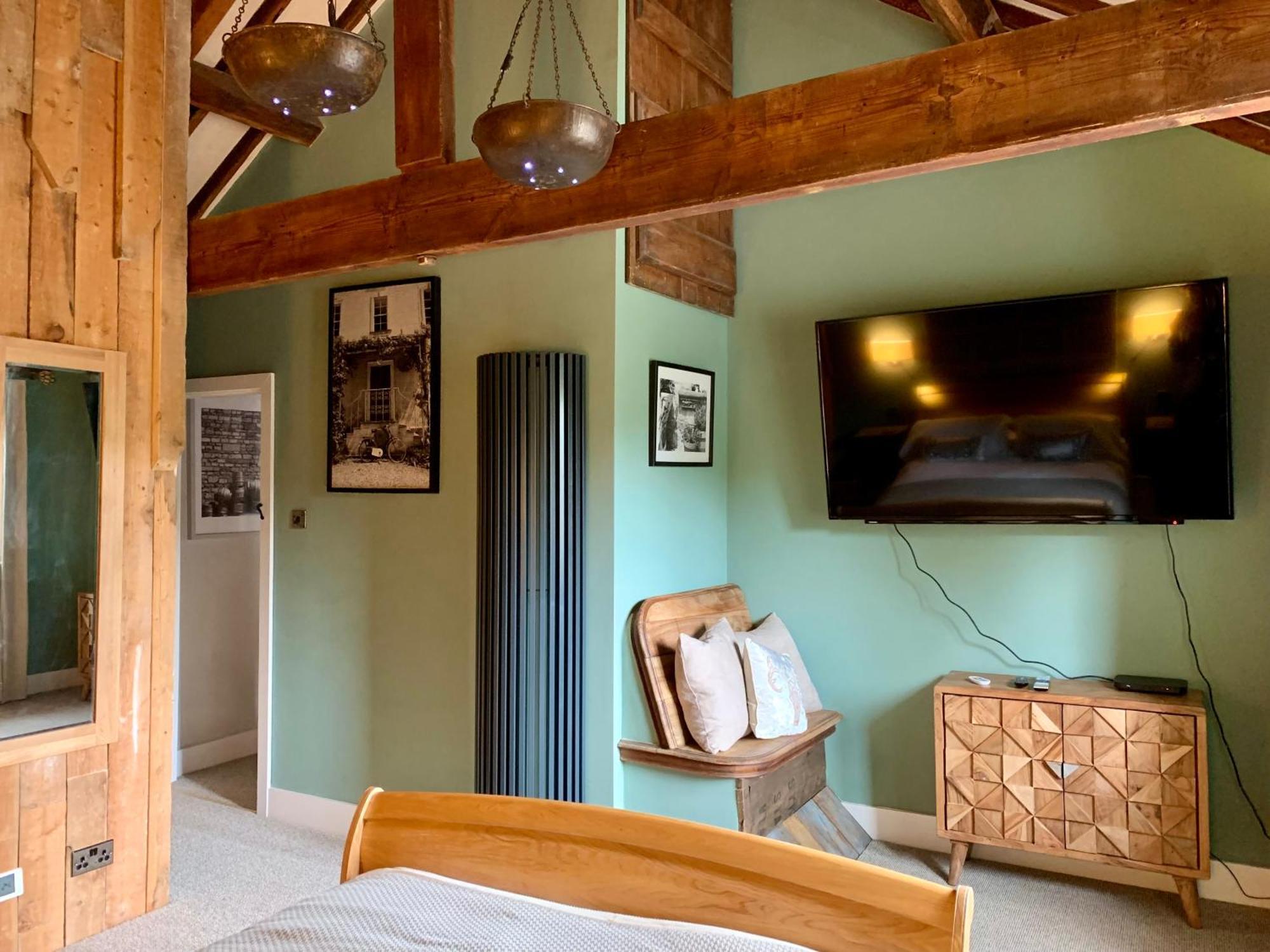The Coach House And The Stable Apartment Woodchester ห้อง รูปภาพ